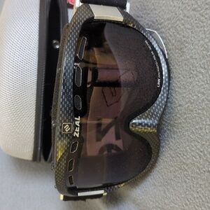 Zeal Ski Or Snowboard Goggles. With Case And Pouch.